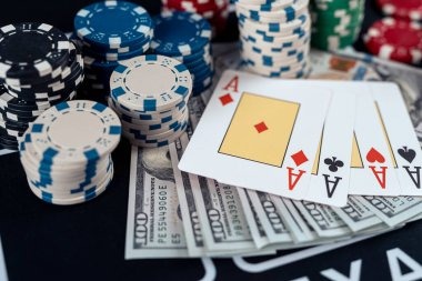 fix77 Mobile app interface showing sports and casino options